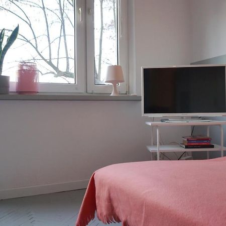 Lovely Madly Apartment Краков Экстерьер фото