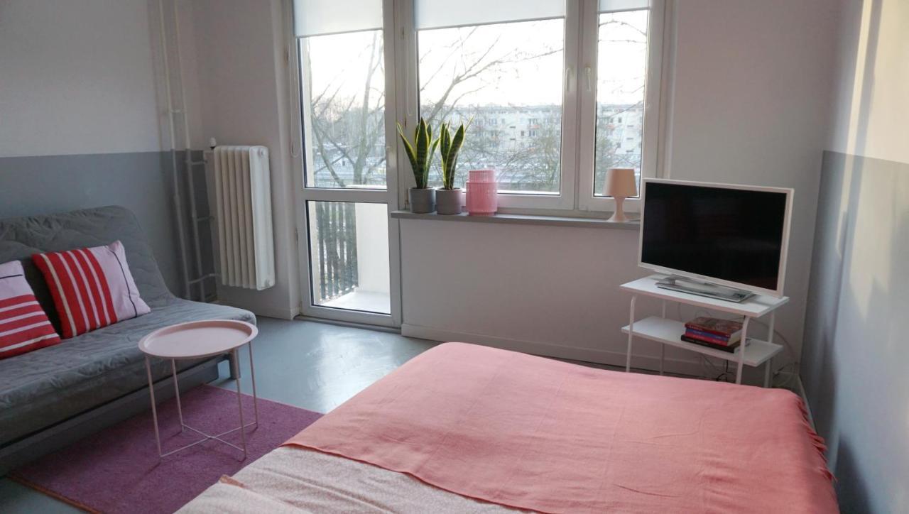 Lovely Madly Apartment Краков Экстерьер фото