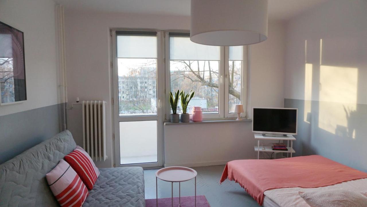 Lovely Madly Apartment Краков Экстерьер фото